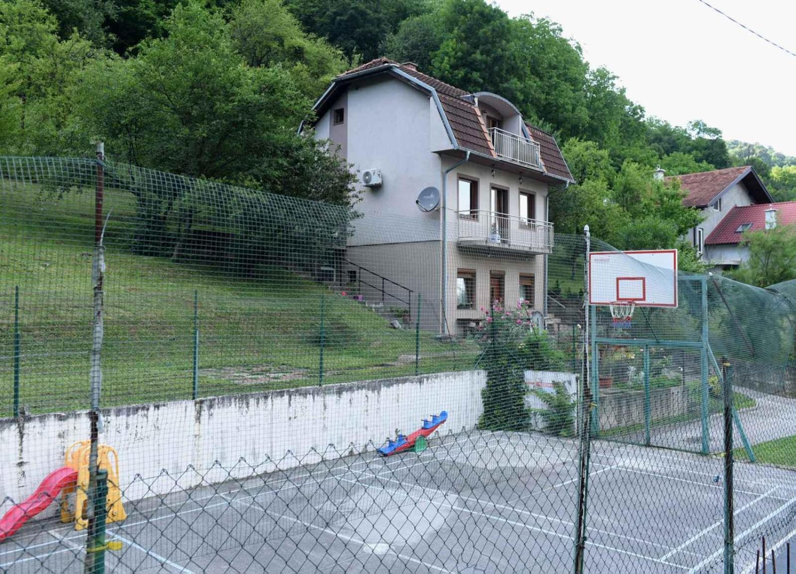 Guesthouse Ema Banja Luka Exteriör bild